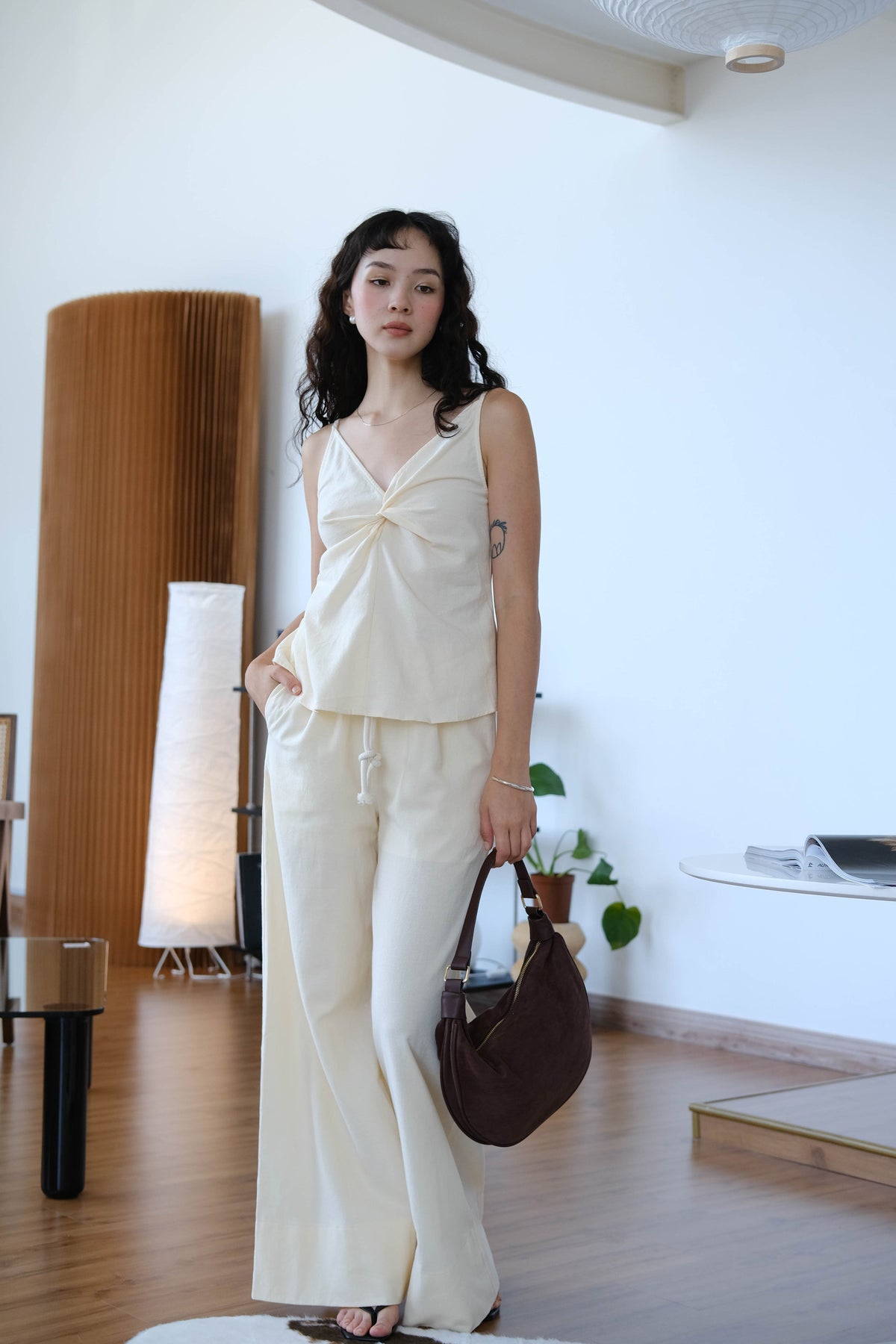 Casual Wide-leg Pants in Cream White With Pocket