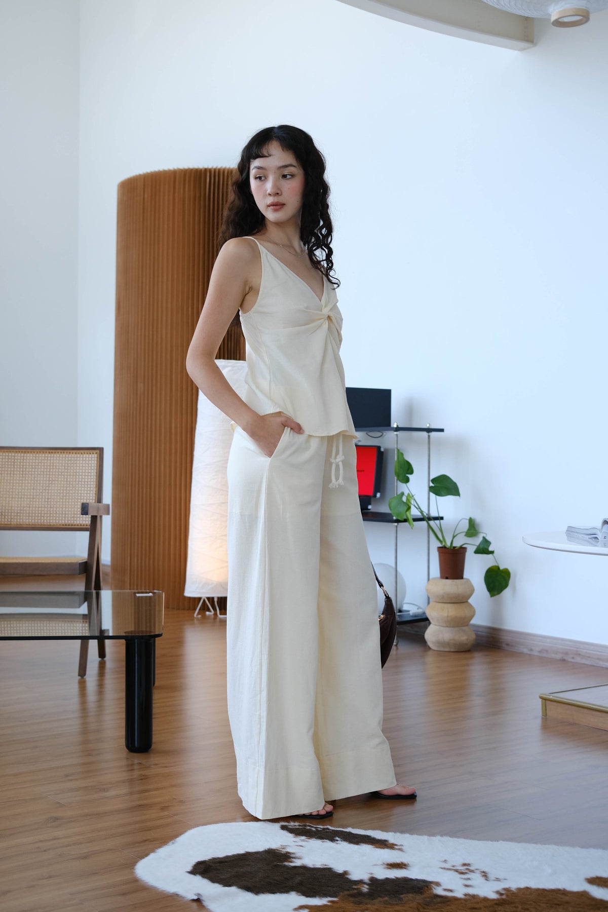 Casual Wide-leg Pants in Cream White With Pocket